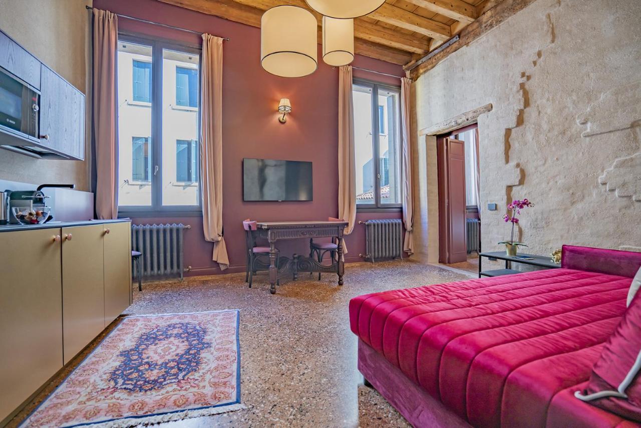 Corte Rubbi 7 Deluxe Apartment Venedik Dış mekan fotoğraf