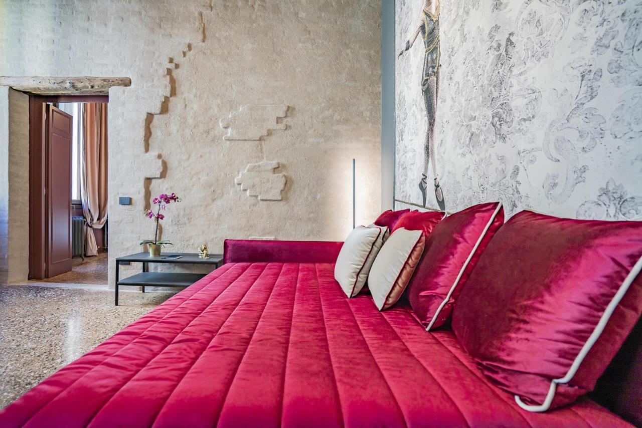 Corte Rubbi 7 Deluxe Apartment Venedik Dış mekan fotoğraf